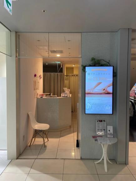 POWWOW エソラ池袋店