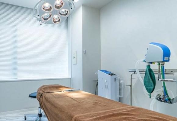 B-LINE CLINIC 池袋院